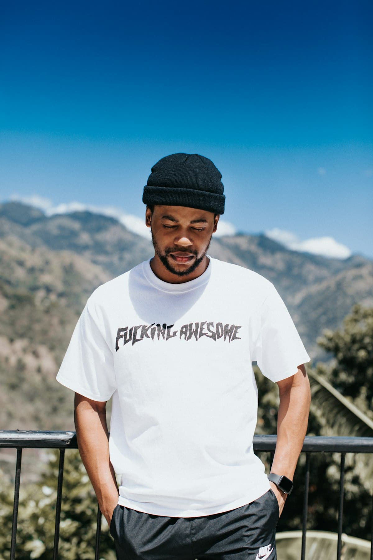 Slogan Tee